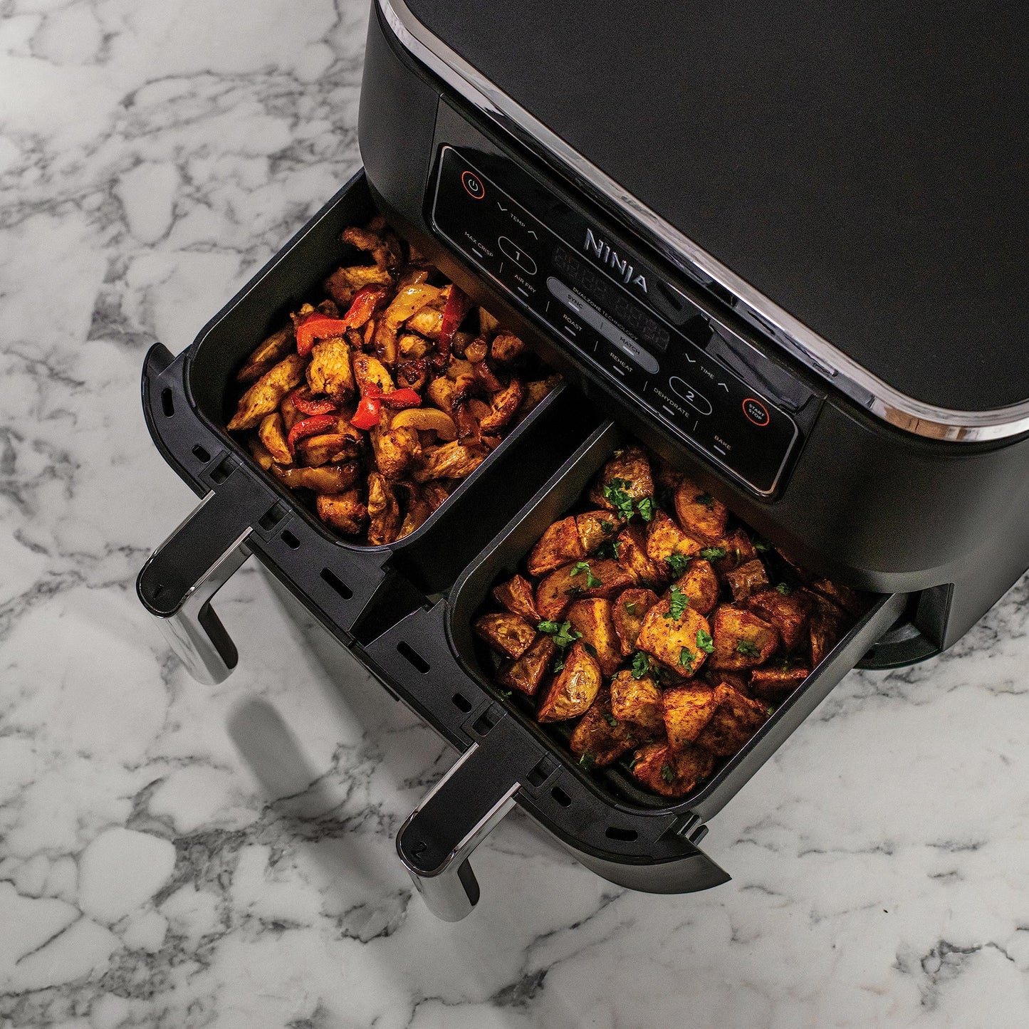 Ninja Foodi Dual Zone Digitale Heißluftfritteuse, 7,6L Airfryer, 2 Fächer, Antihaftbeschichtung, spülmaschinenfeste Körbe, 6-in-1, 4-6 Portionen, Schwarz AF300EU